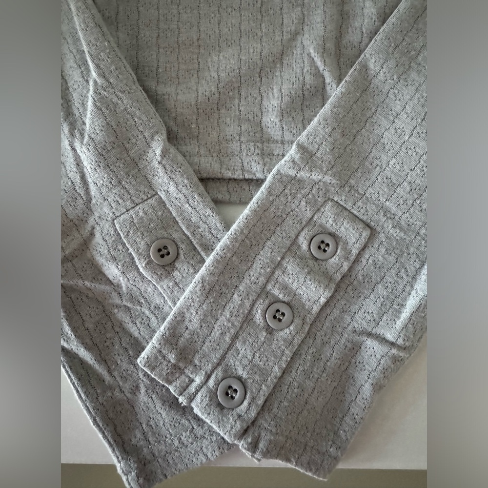 EDIKTED HOMEY POINTELLE LONG SLEEVE TSHIRT SIZE M IN GRAY - Picture 4 of 7